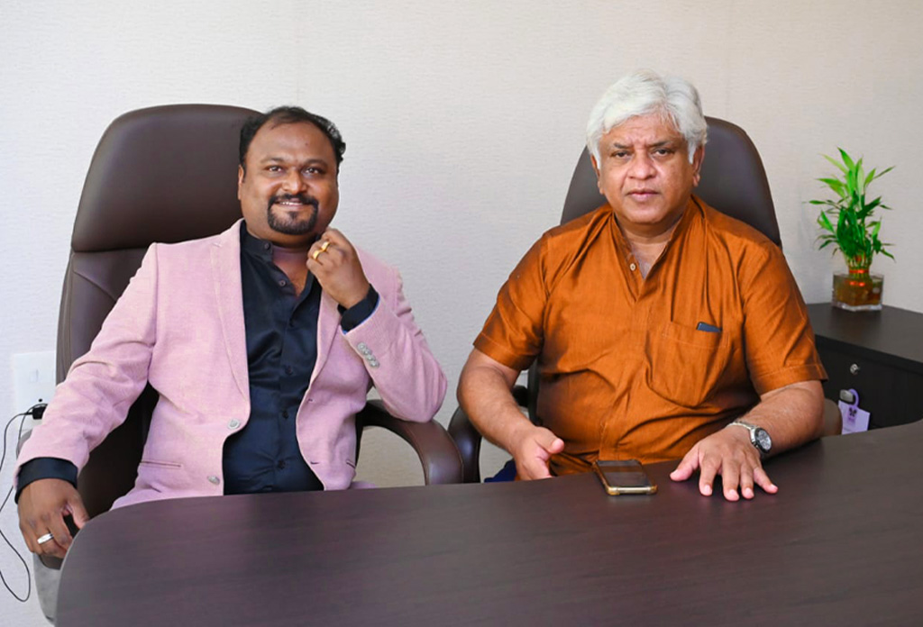 Arjuna ranatunga visiting grandeur marine international corparate office in nedumbasserry