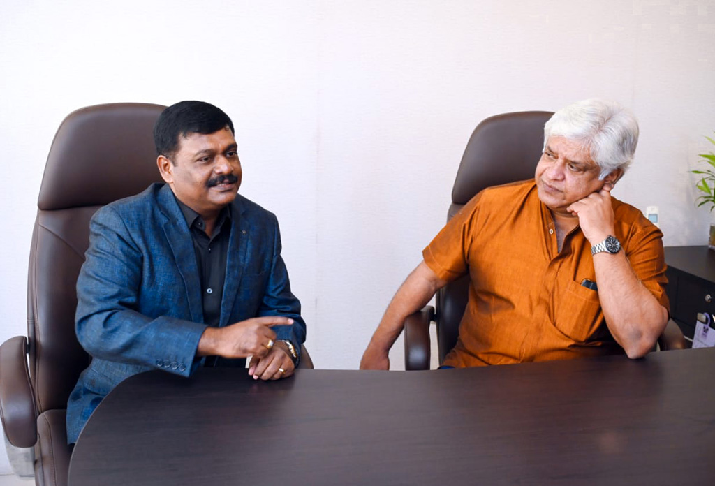 Arjuna ranatunga visiting grandeur marine international corparate office in nedumbasserry